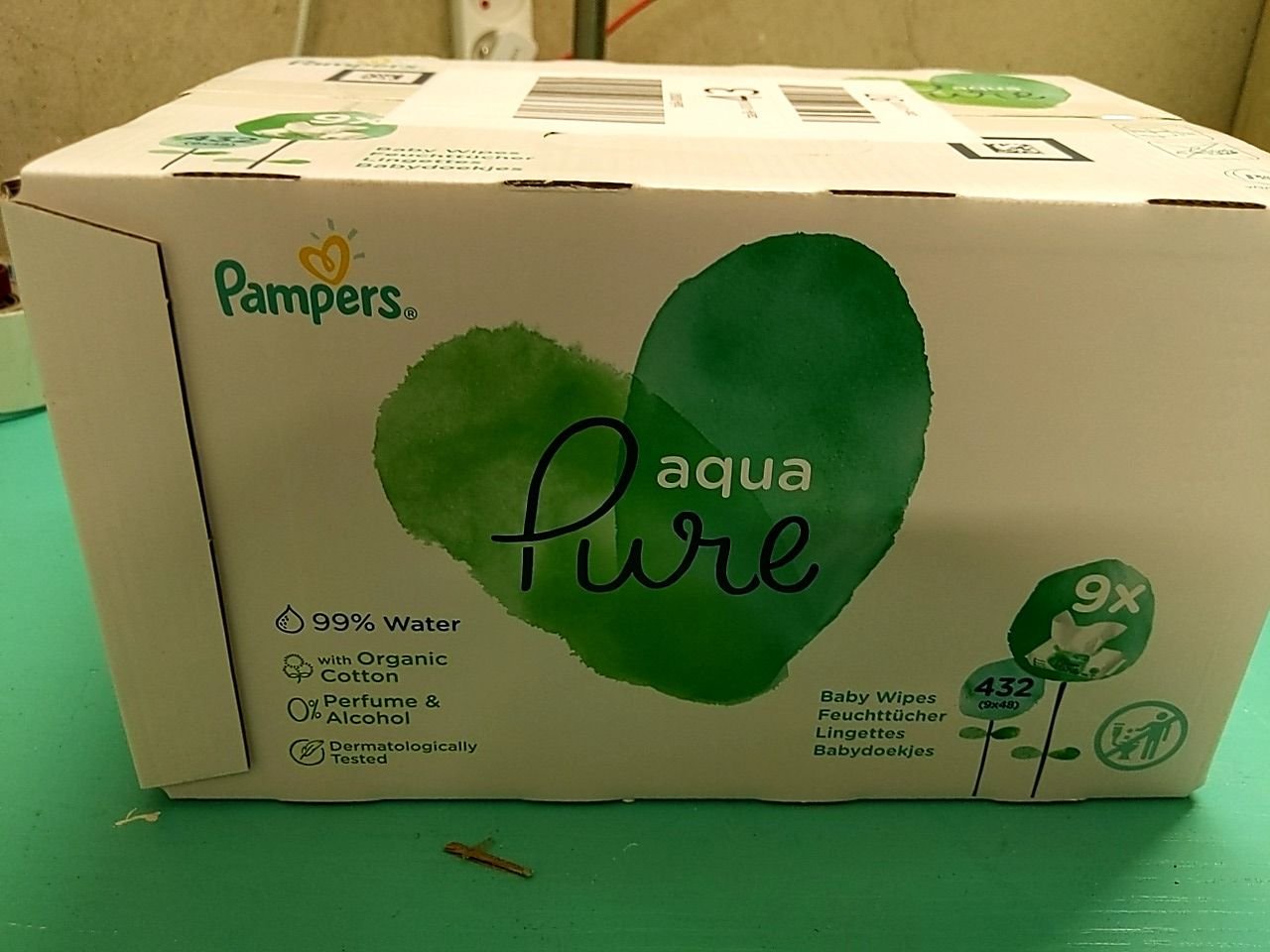 Vlhčené ubrousky Pampers Aquapure