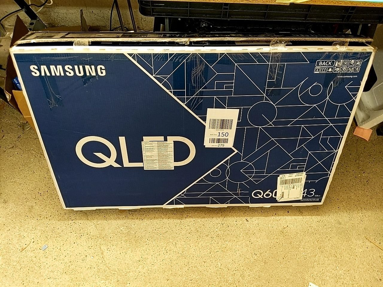 TV Samsung Q60T