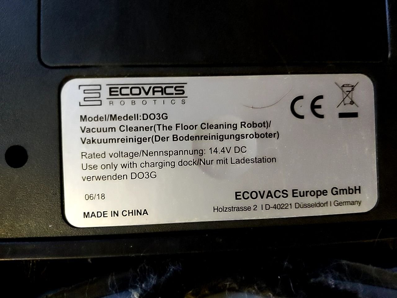 Robotický vysavač Ecovacs Deebot 600 (DO3G)