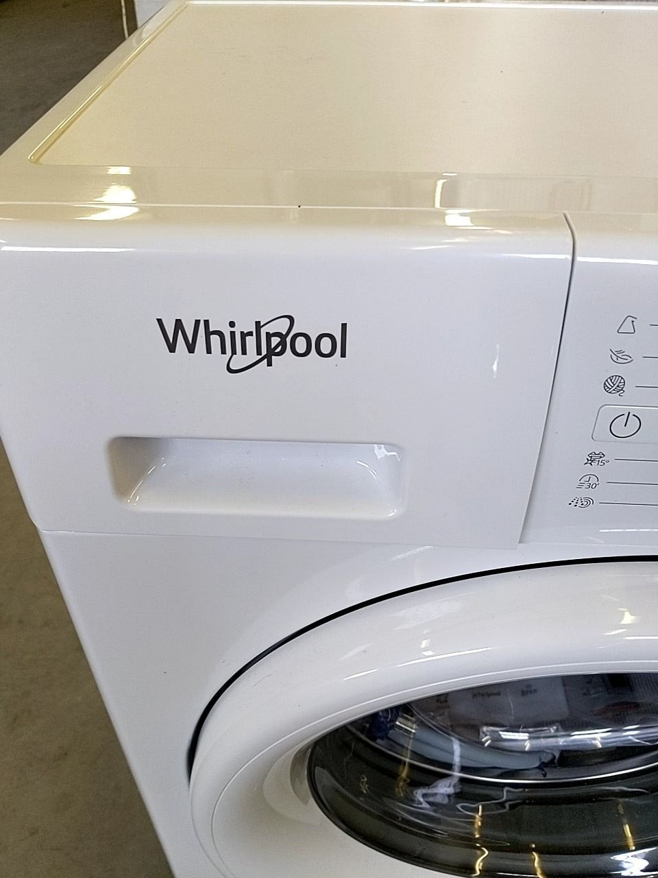 Pračka Whirlpool FWSF61053W