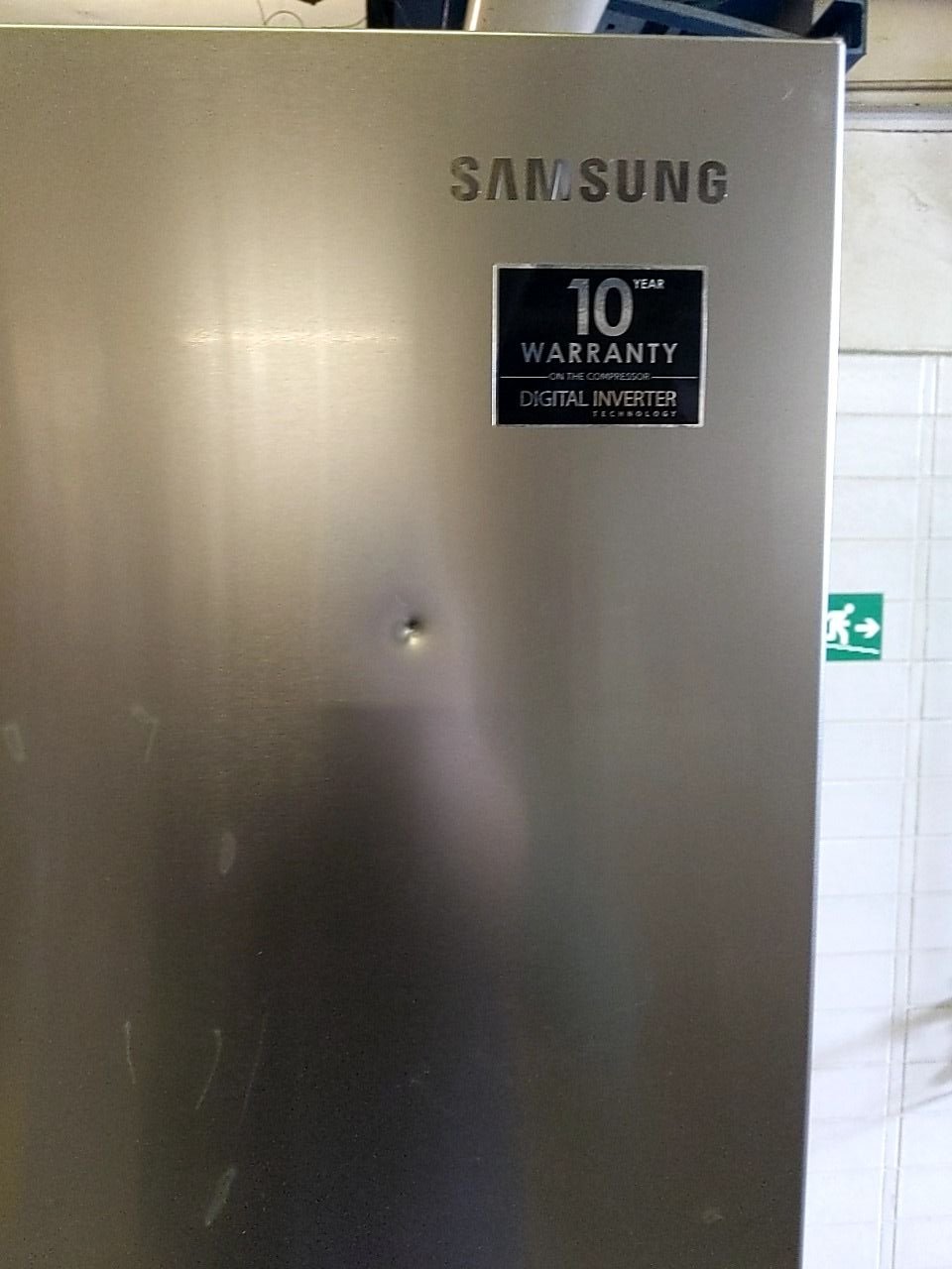 Americká lednice Samsung RS66NN8100SL