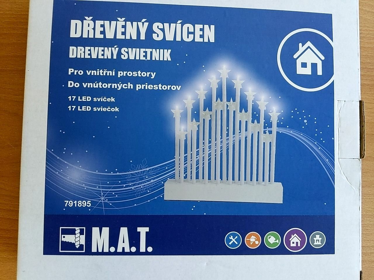 Dřevěný svícen LED M.A.T. 791895