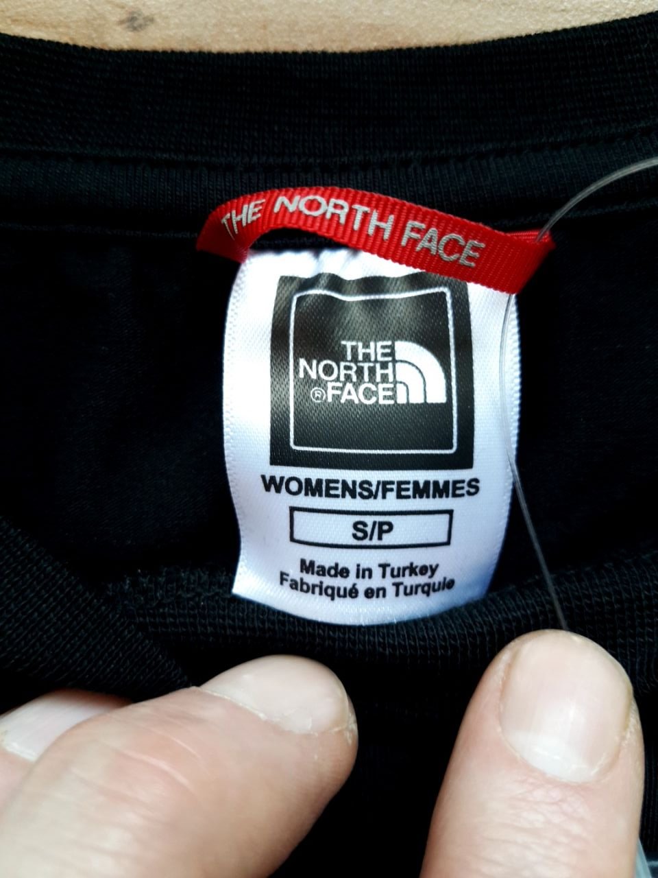 Dámské sportovní triko krátké The North Face Velikost S, černé