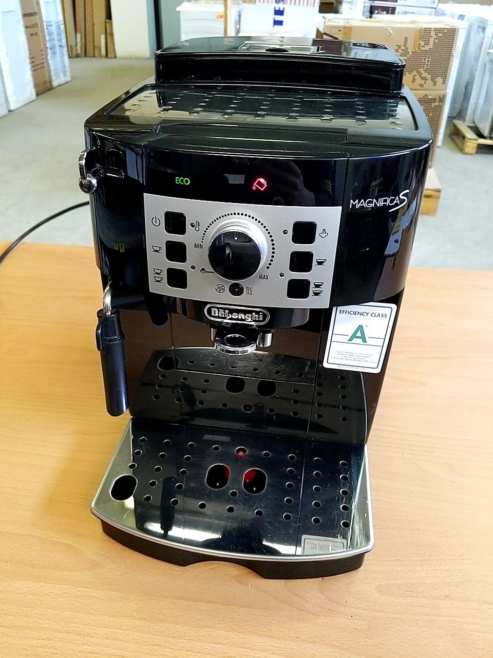 Automatický kávovar DeLonghi ECAM 22.110B , Magnifica S