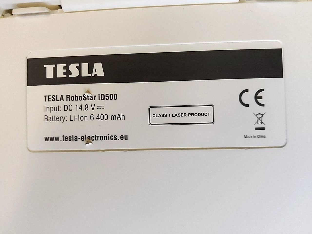 Robotický vysavač Tesla RoboStar iQ500