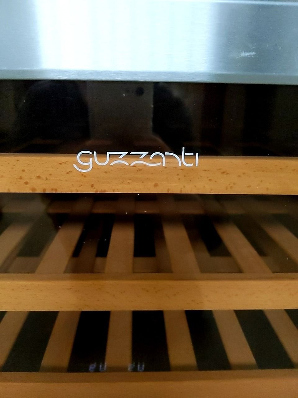 Vinotéka Guzzanti GZ 51A