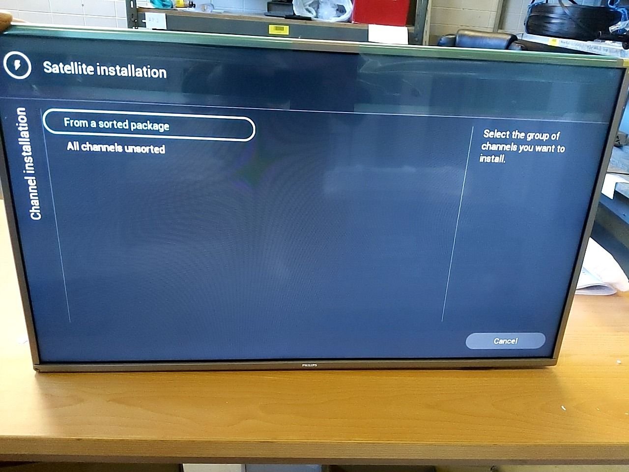 Led TV Philips 32PFS6905/12