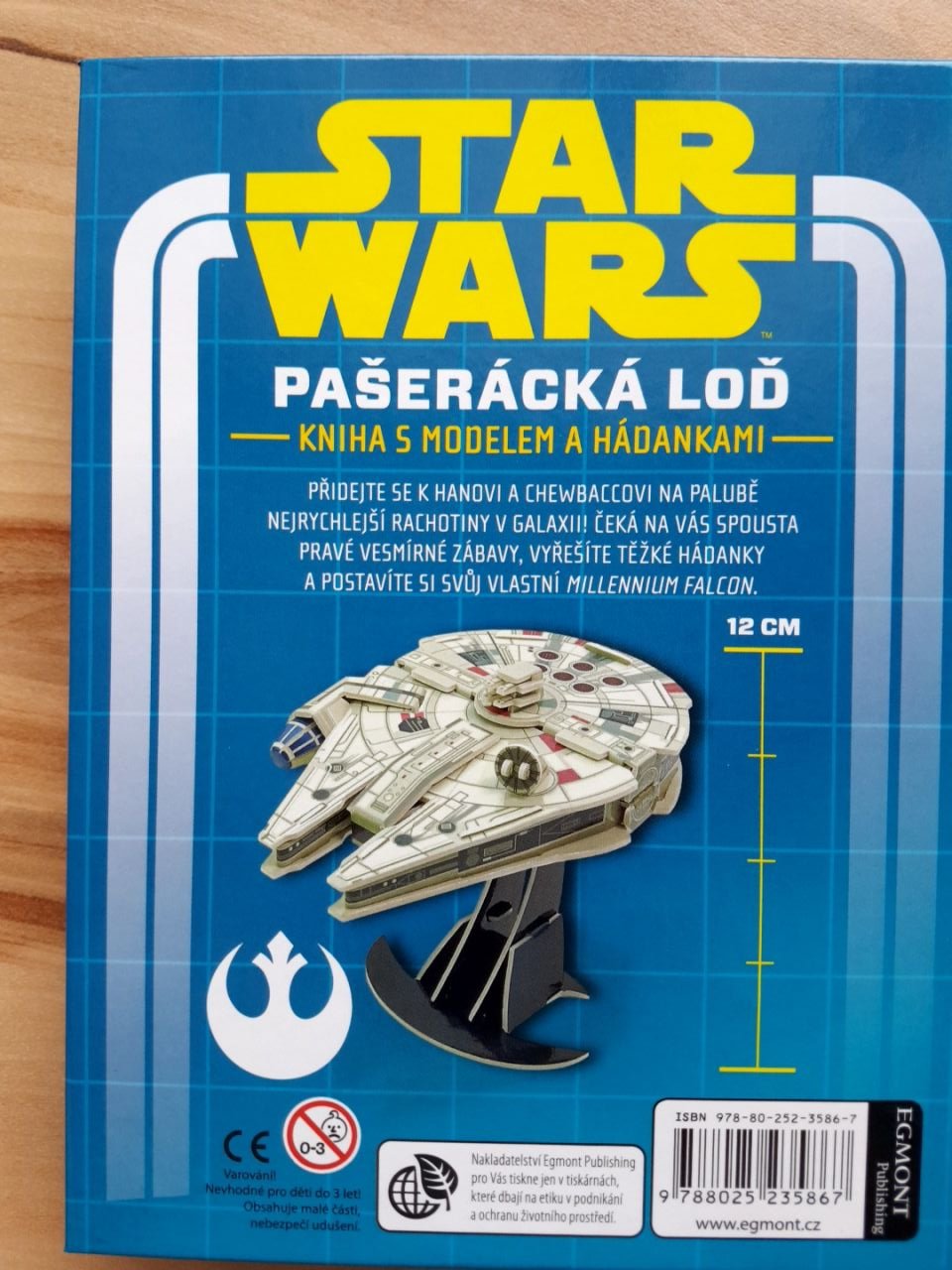 Papírové stavebnice a samolepky Star Wars 