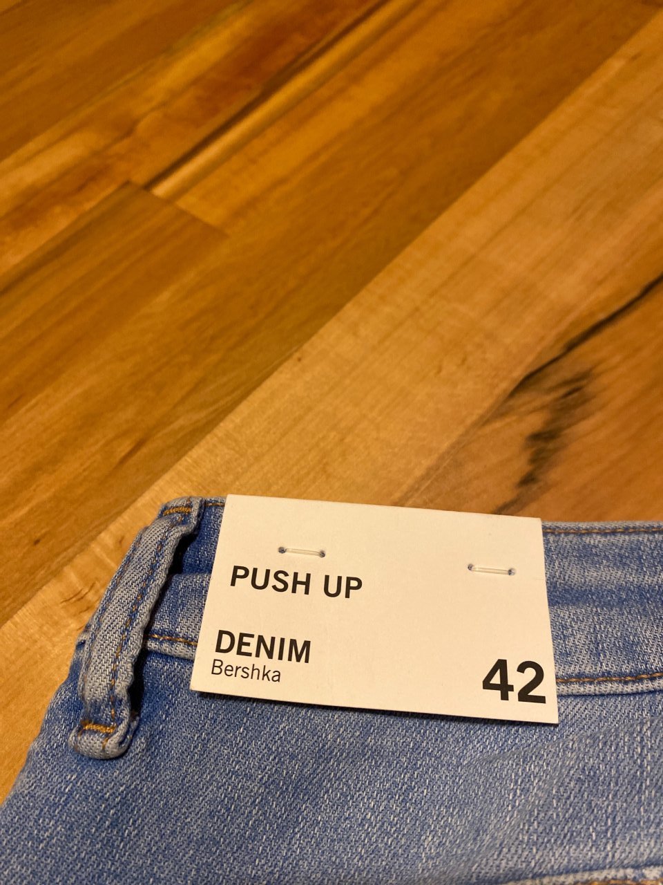 Džíny Bershka Velikost 42