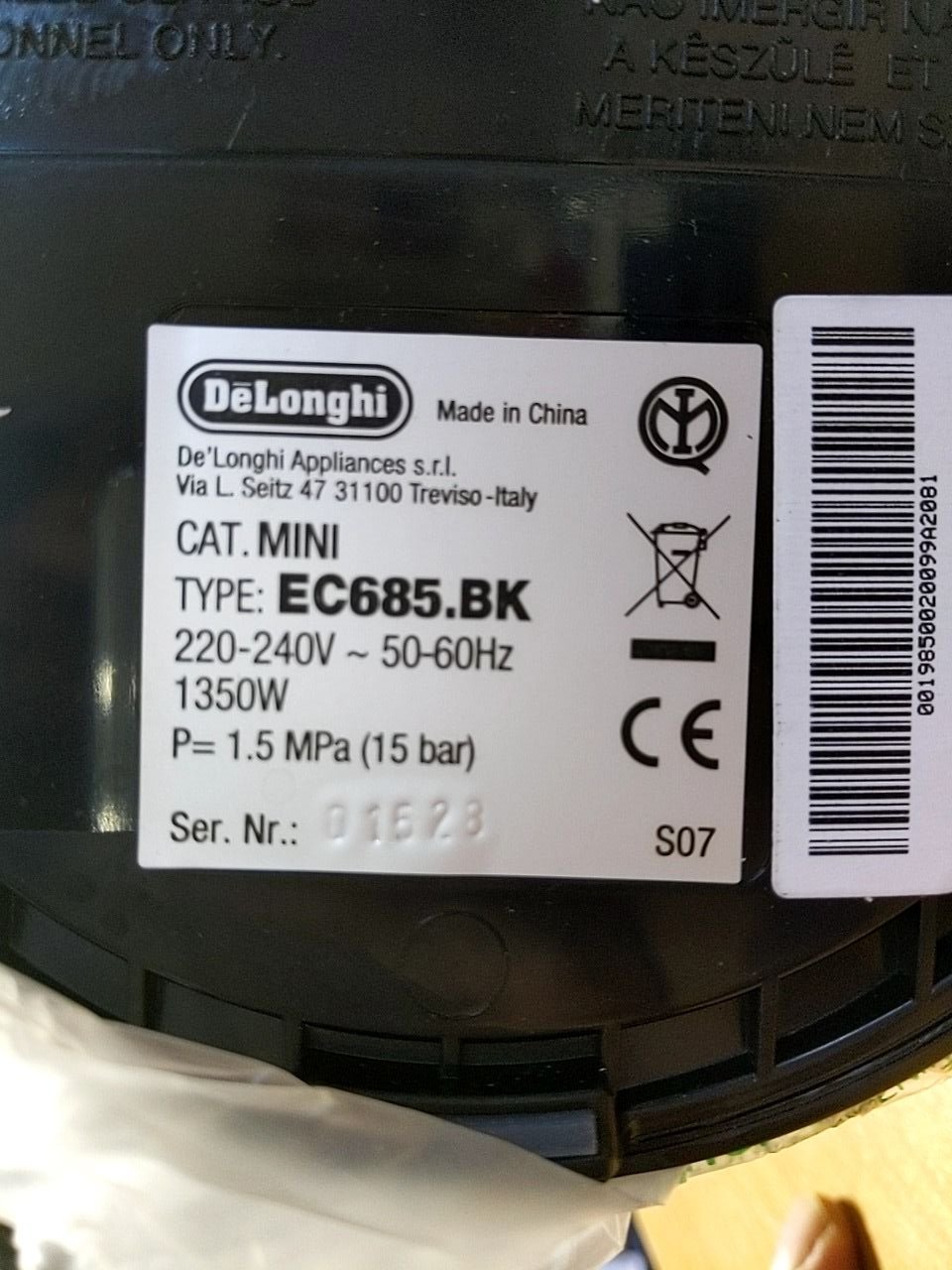 Pákový kávovar DeLonghi EC 685 BK