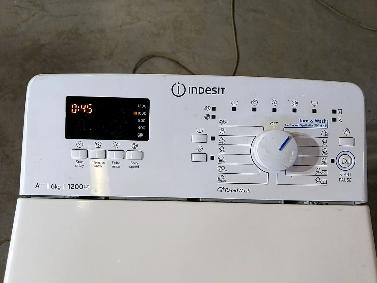 Pračka - vrchní plnění Indesit BTW D61253 (EU)