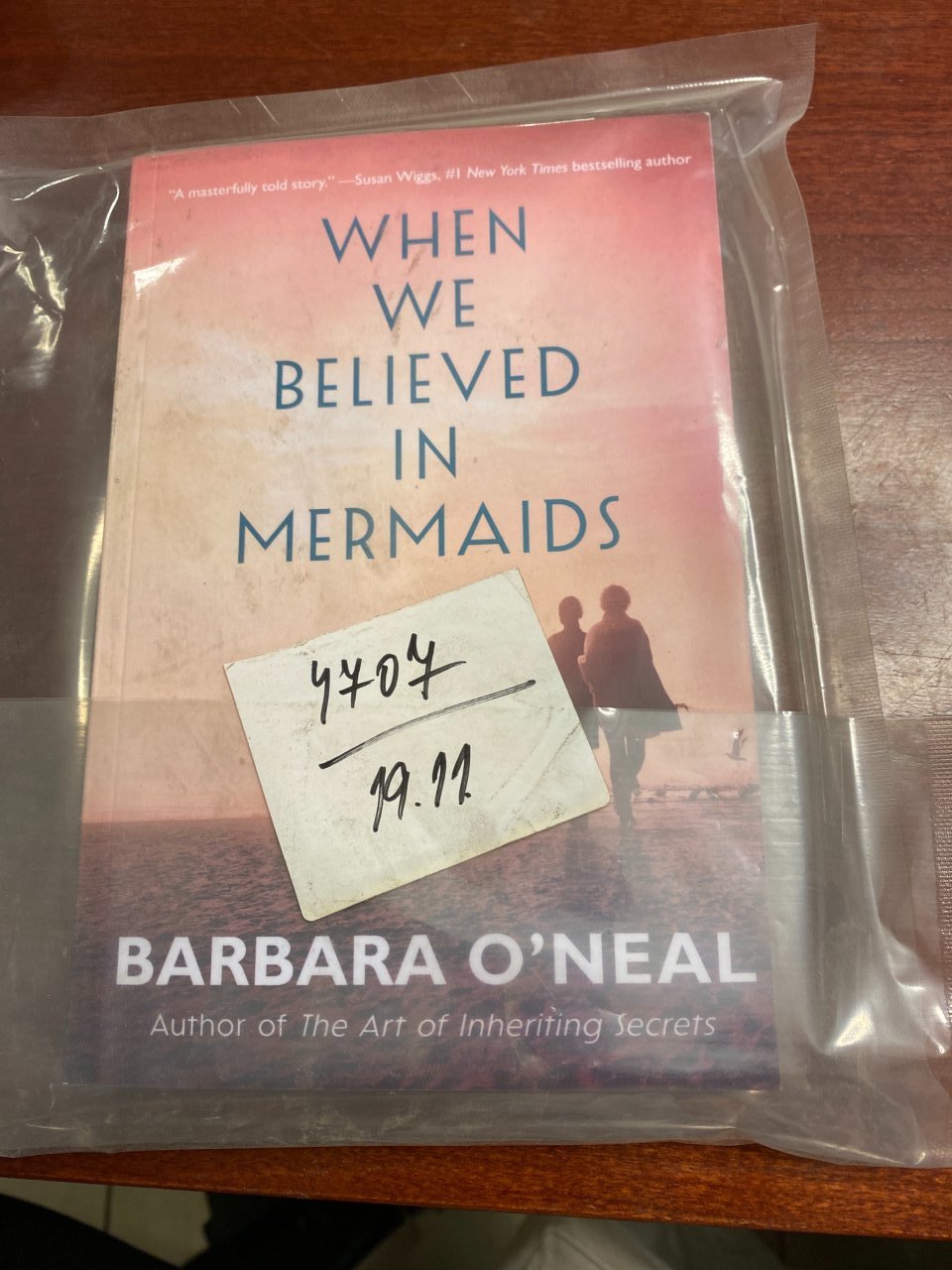 Kniha When We Believed in Mermaids