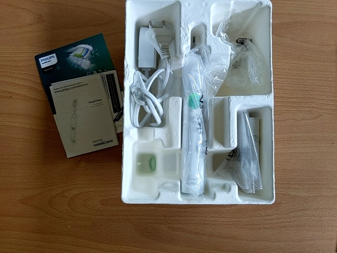 El. zubní kartáček Philips Sonicare   (HX6511/50)