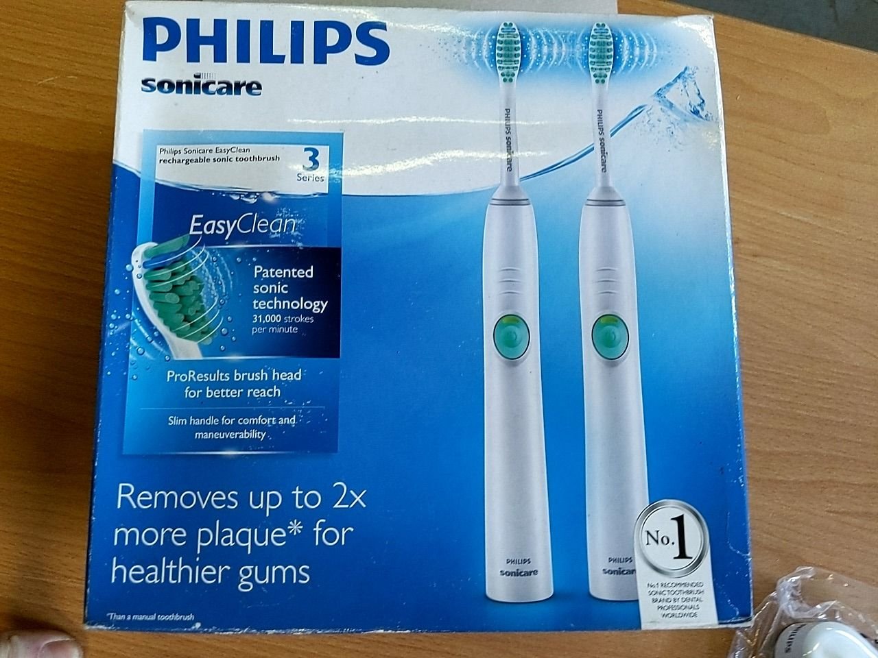 2x elektrický zubní kartáček Philips Sonicare   (HX6511/35)