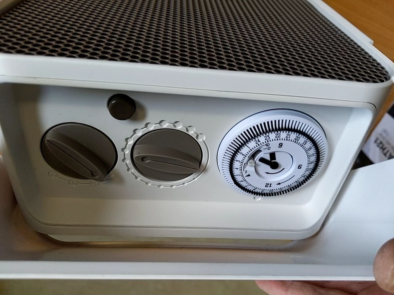 Teplovzdušný ventilátor Ardes 4F06T