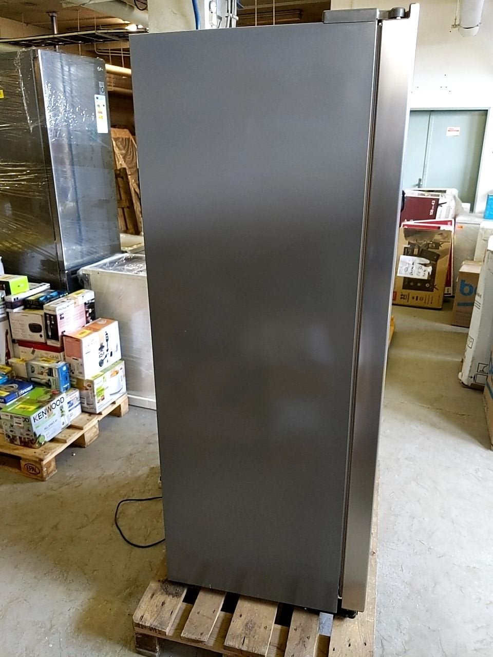 Americká lednice Gorenje NRS9182VX