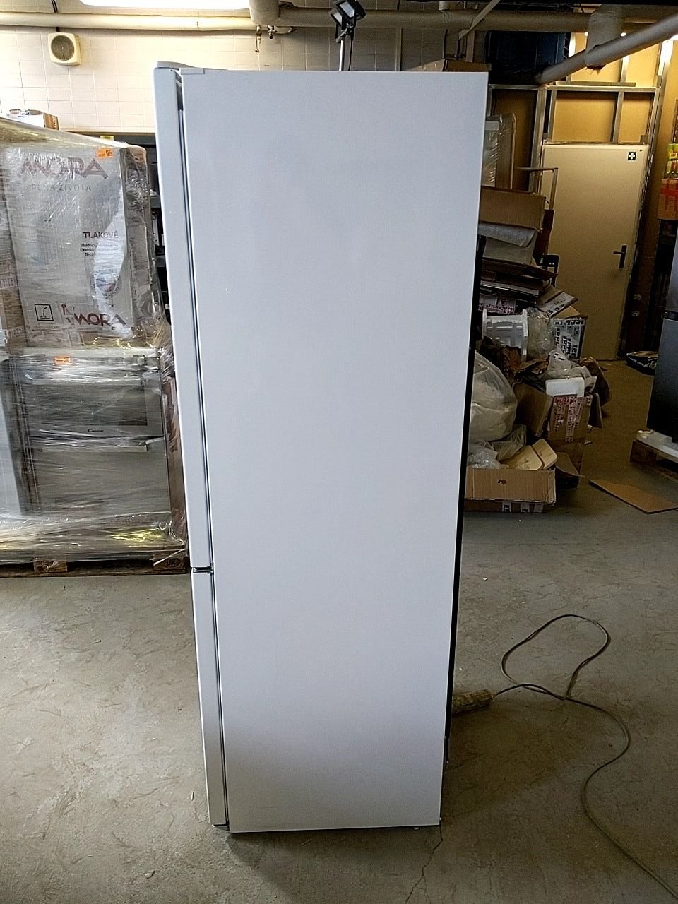 Kombinovaná chladnička Indesit LI8 S1 W