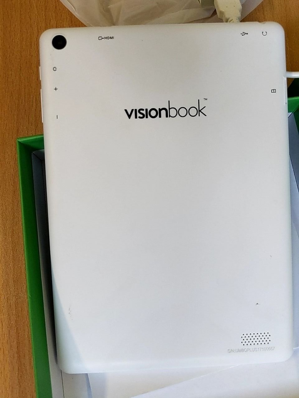 Tablet Umax Vision Book 8Q Plus