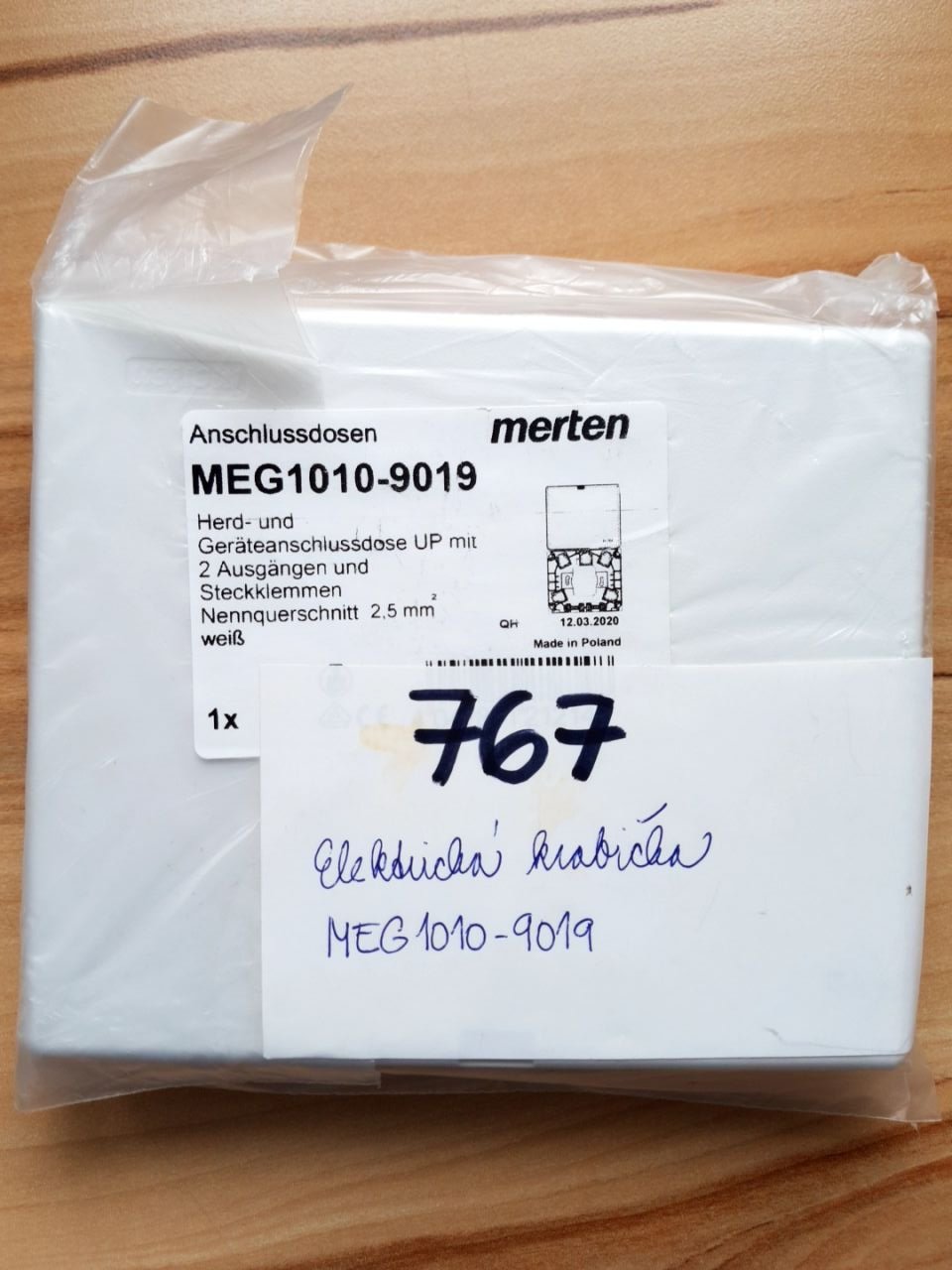 Elektrokrabice Merten MEG1010-9019