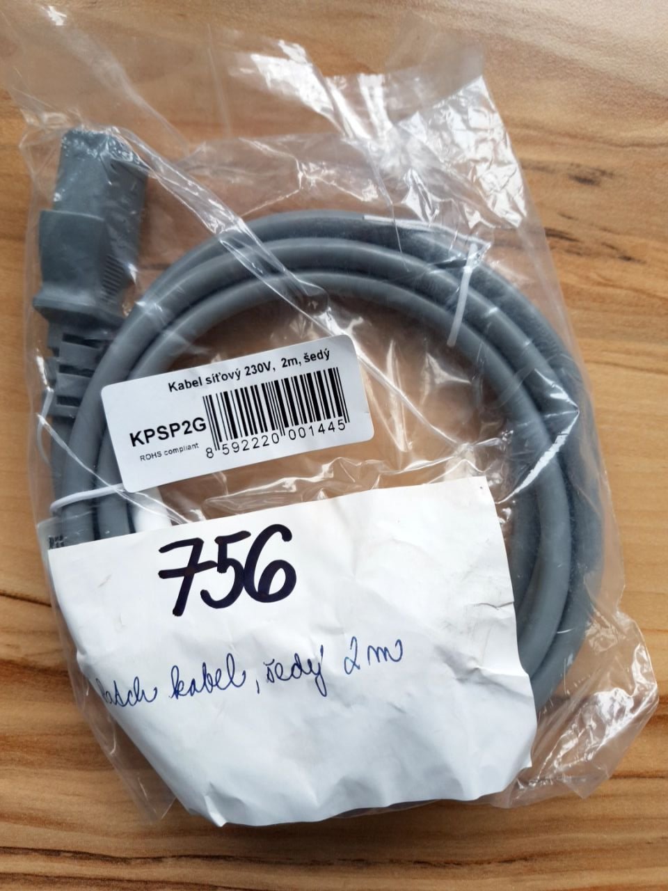 1x kabel síťový 230V, 2m, šedý