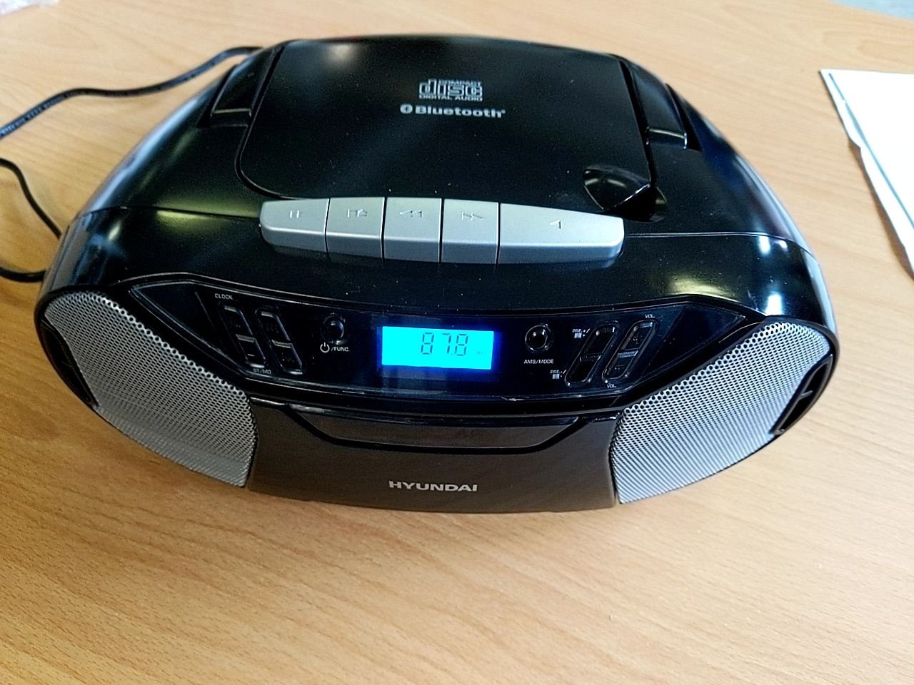 Radiomagnetofon s BT/CD/MP3/USB Hyundai TRC 533 AU3 BT B