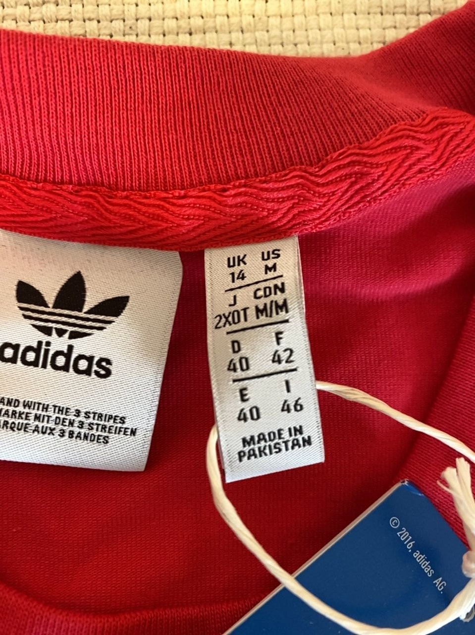 tričko Adidas velikost 40