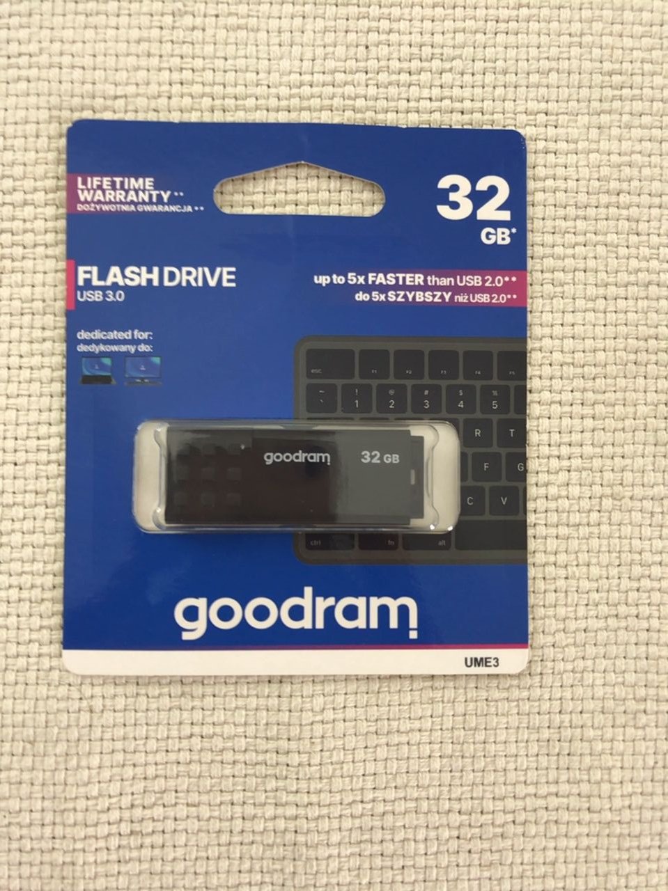 Flashdisk Goodram 32 GB