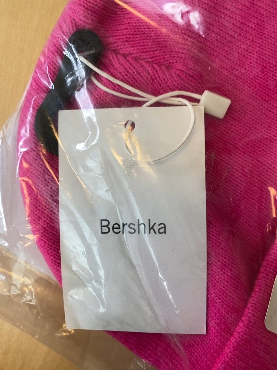 Čepice Bershka 