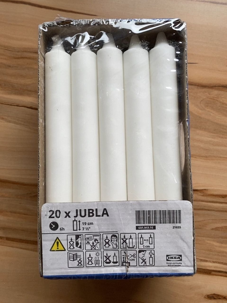 20ks svíček Ikea Jubla (19cm)