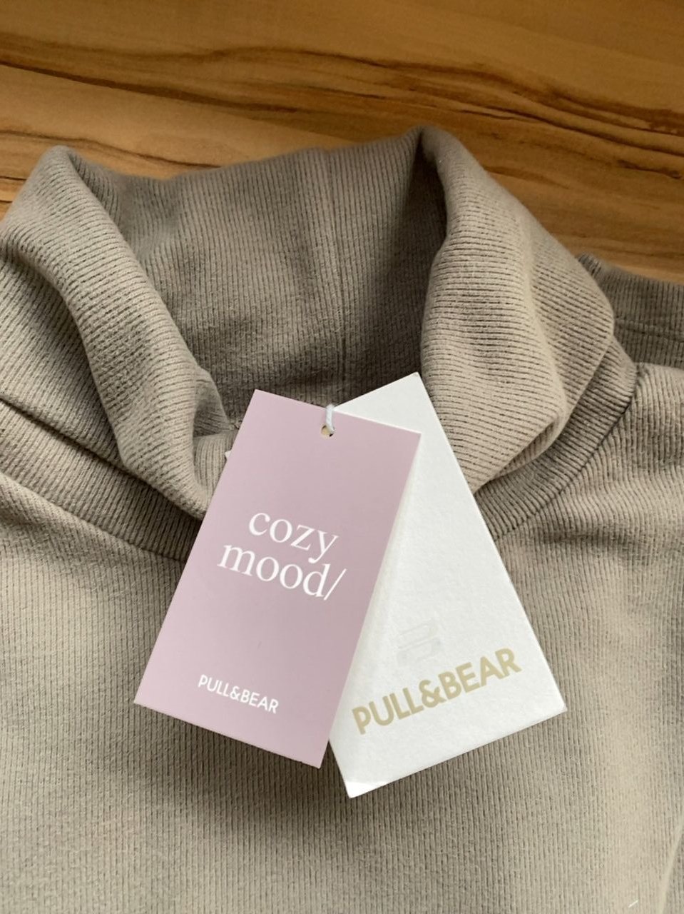 Rolák dlouhý Pull&Bear Velikost S