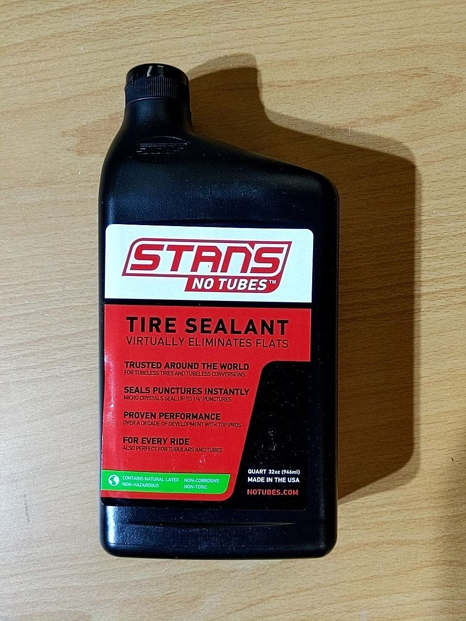 Bezdušový tmel Stan´s No Tubes Tire Sealant