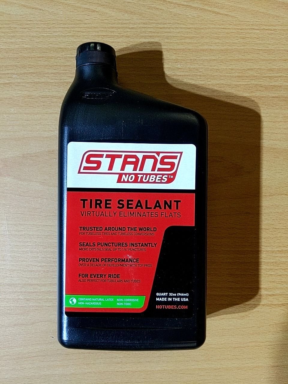 Bezdušový tmel Stan´s No Tubes Tire Sealant