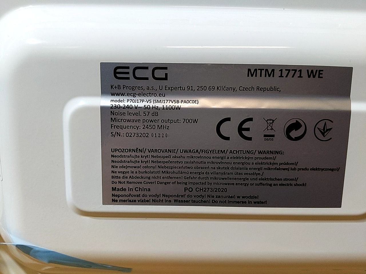 Mikrovlnná  trouba ECG MTM 1771WE