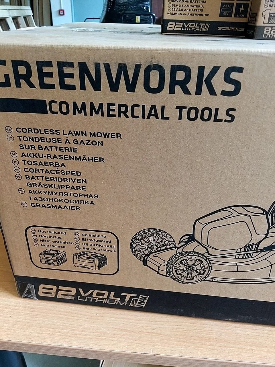 AKU sekačka Greenworks GC82LM46SP