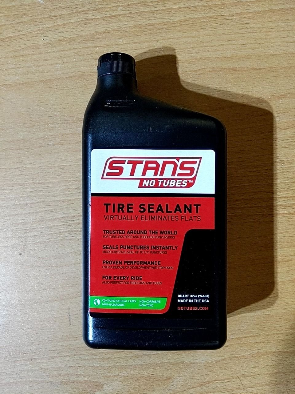 Bezdušový tmel Stan´s No Tubes Tire Sealant