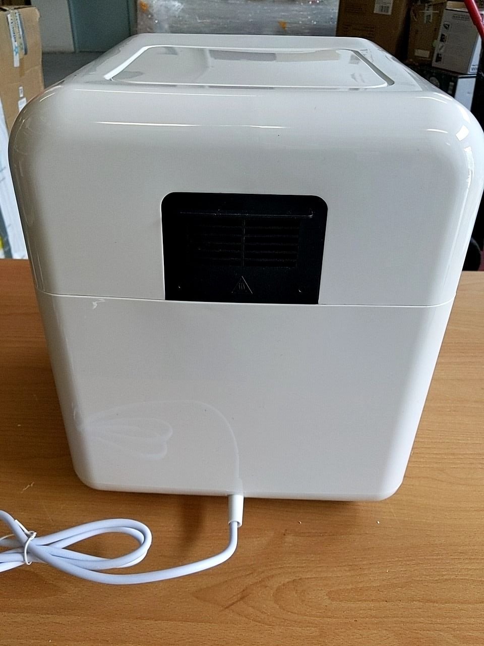 Horkovzdušná fritéza (1600W) Klarstein AeroVital Cube (10033745)