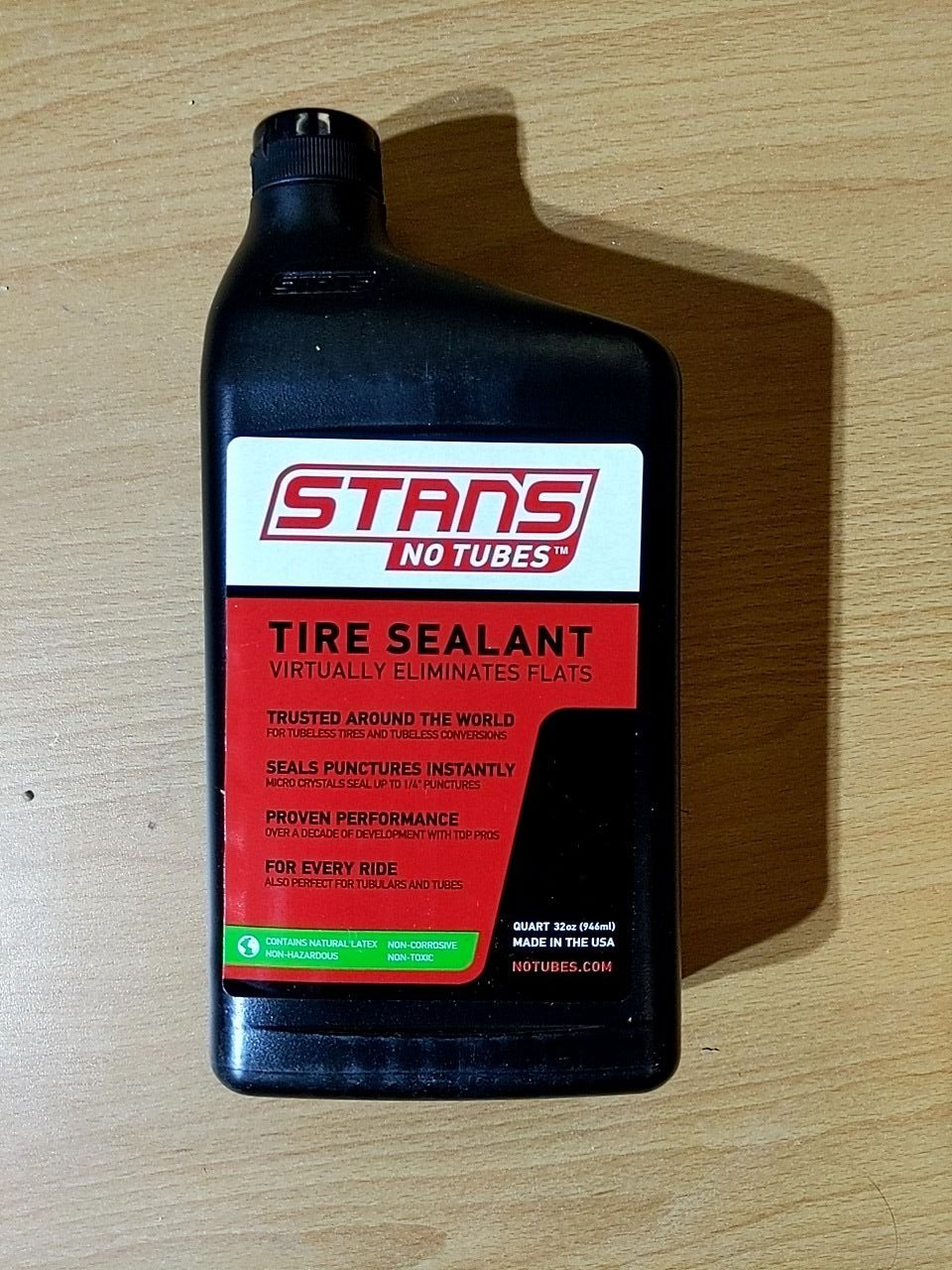 Bezdušový tmel Stan´s No Tubes Tire Sealant