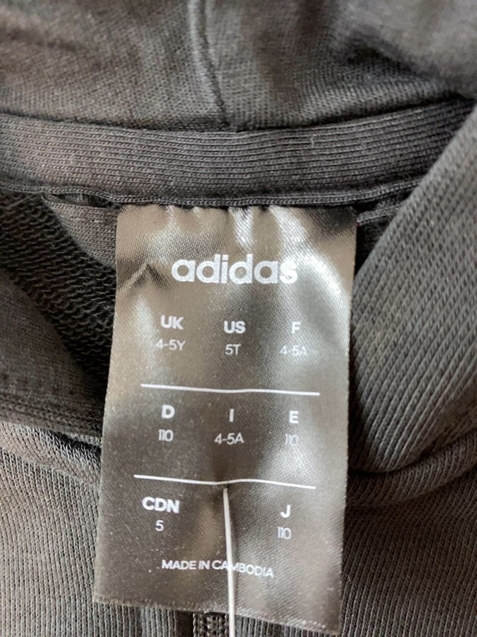 dětská mikina Adidas velikost 4-5let