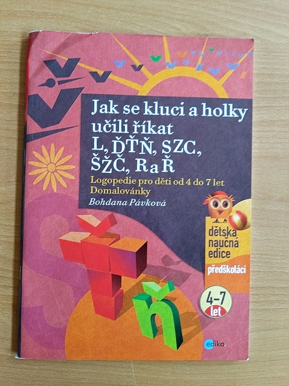 Kniha Jak se kluci a holky učili říkat