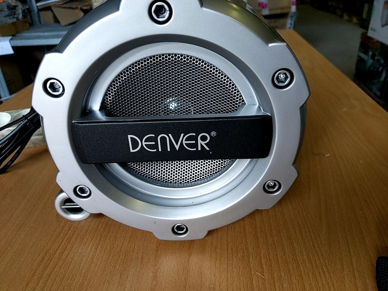 Přenosný radiomagnetofon s CD Denver TCD-86