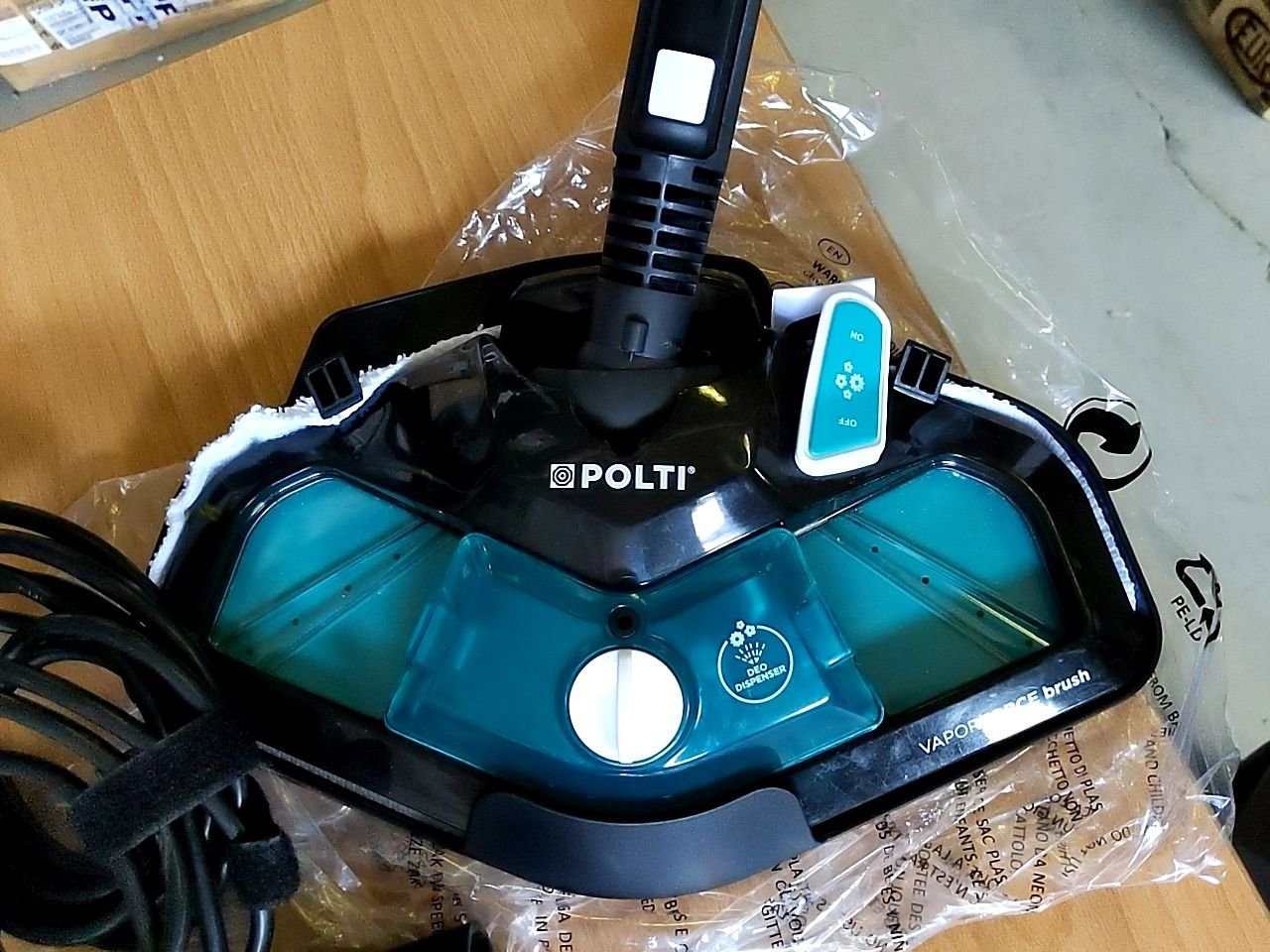 Parní čistič Polti Vaporetto Smart - VT Smart 100