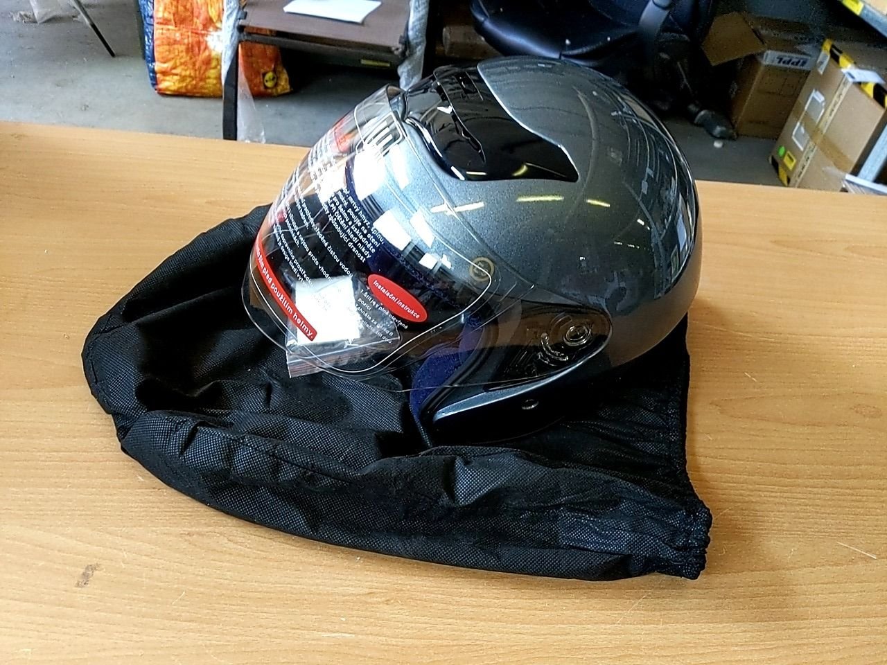 Moto helma Westige Velikost M (56-58cm) - šedá