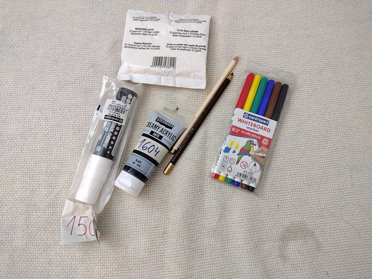 Fixy, tužky, barva