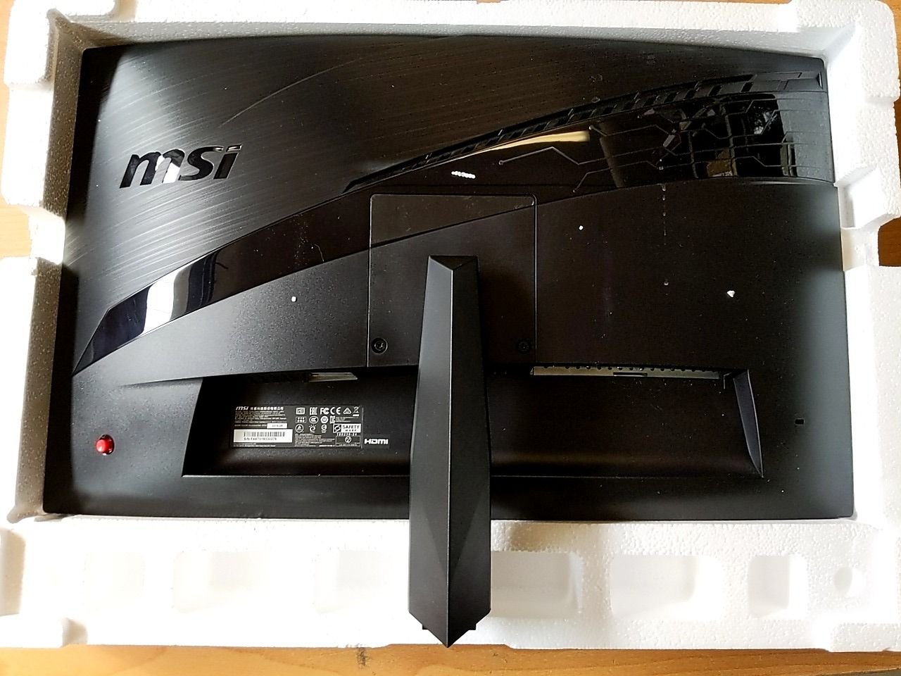 Monitor MSI Optix MAG271C