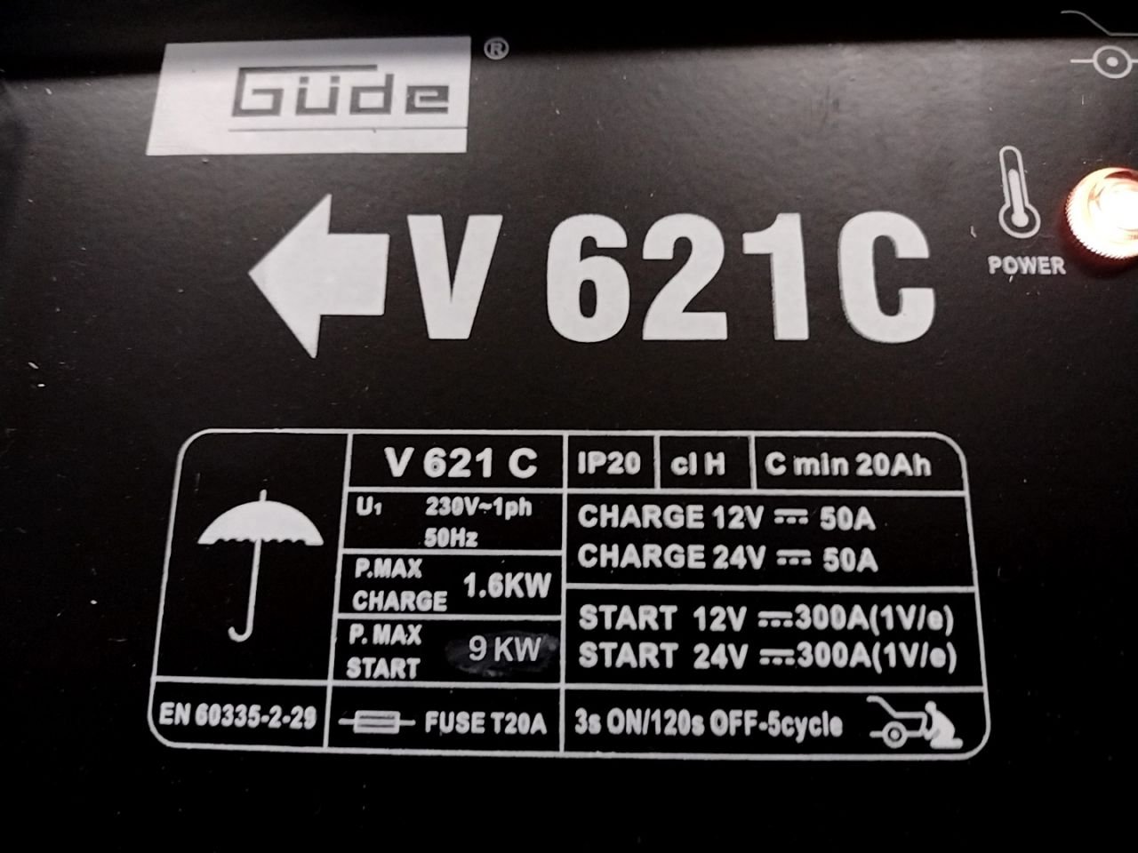 Nabíječka autobaterií GÜDE V 621 C