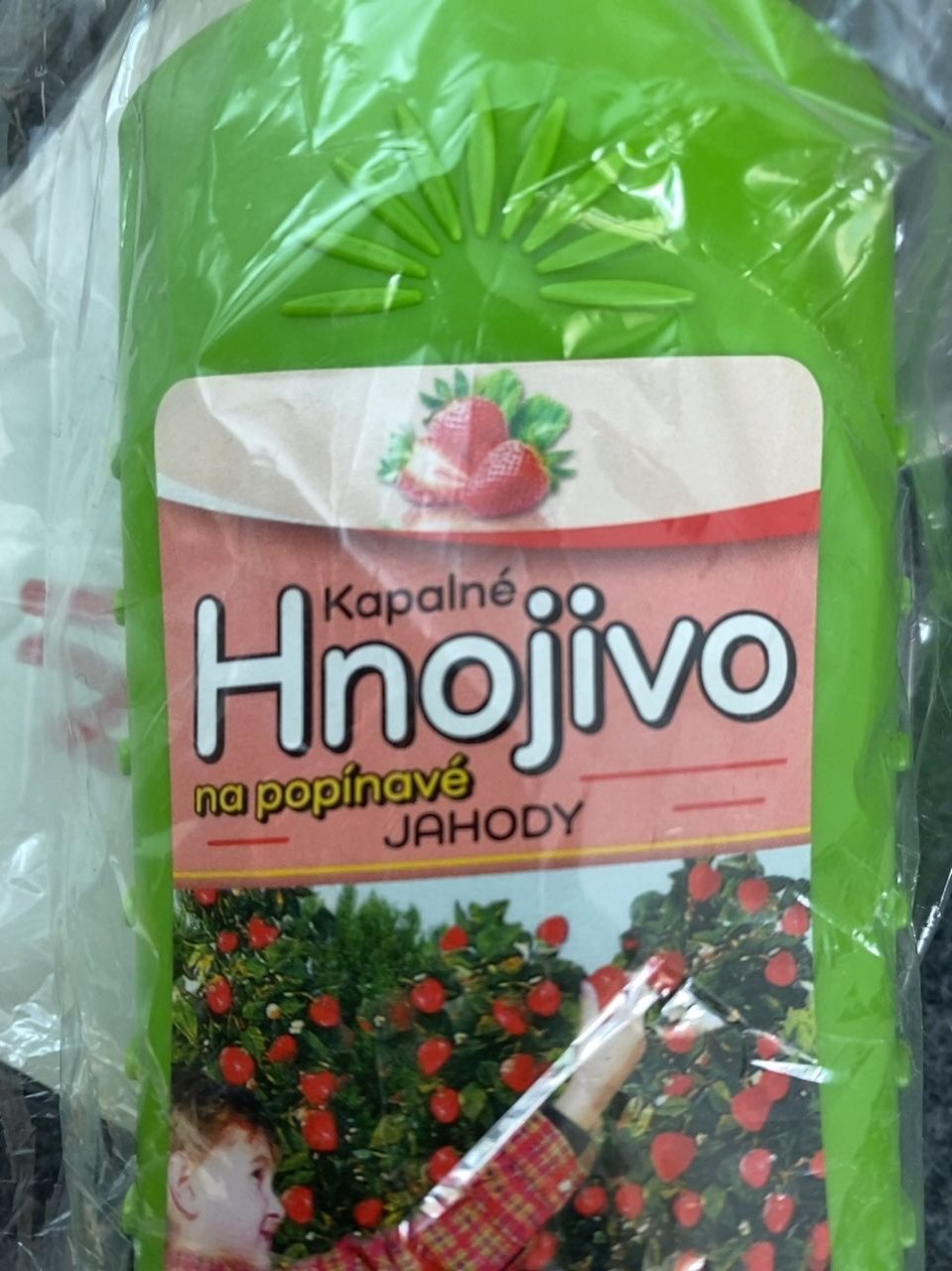 Kapalné hnojivo na popínavé jahody  