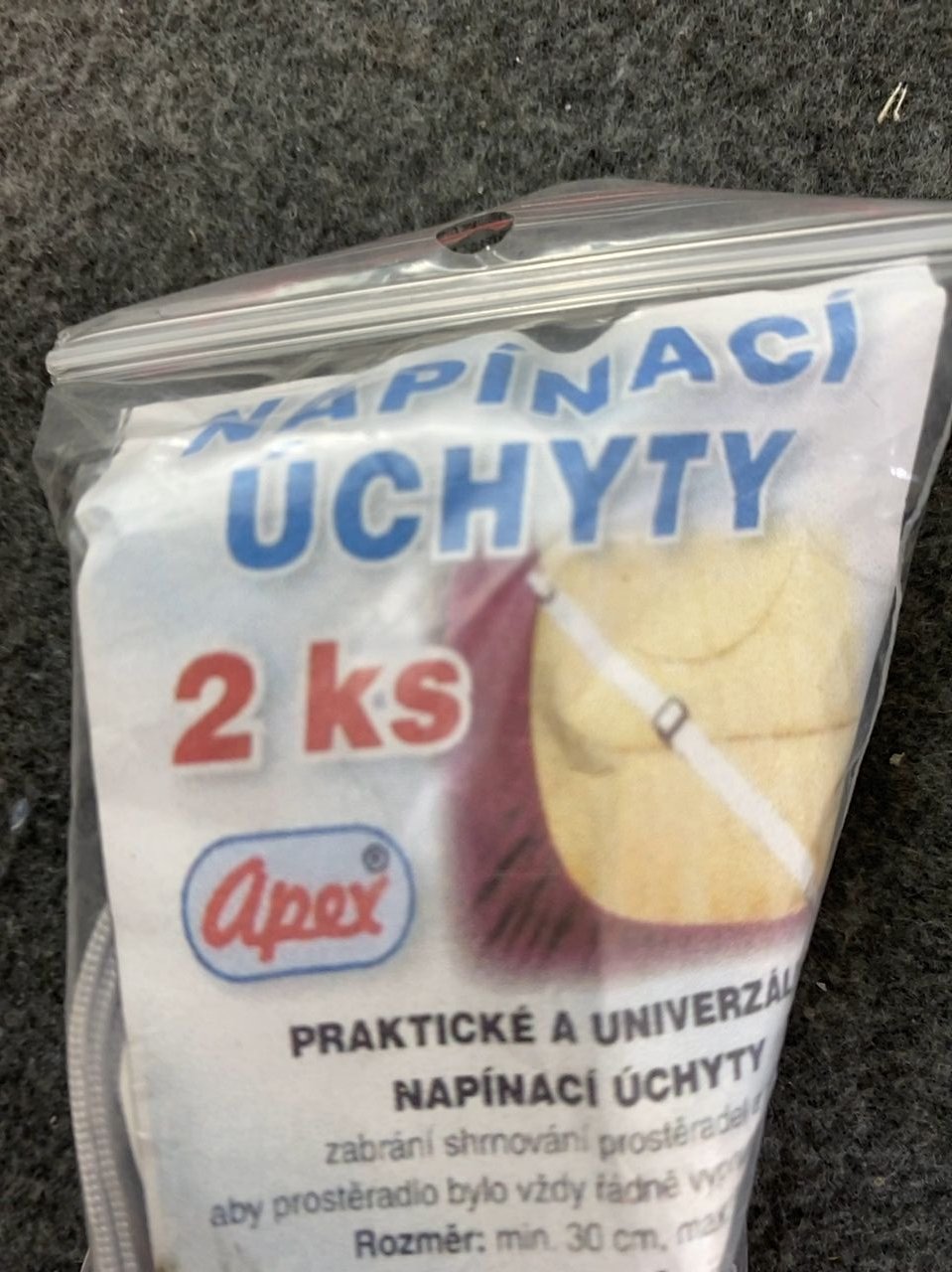 napínací úchyty apex 