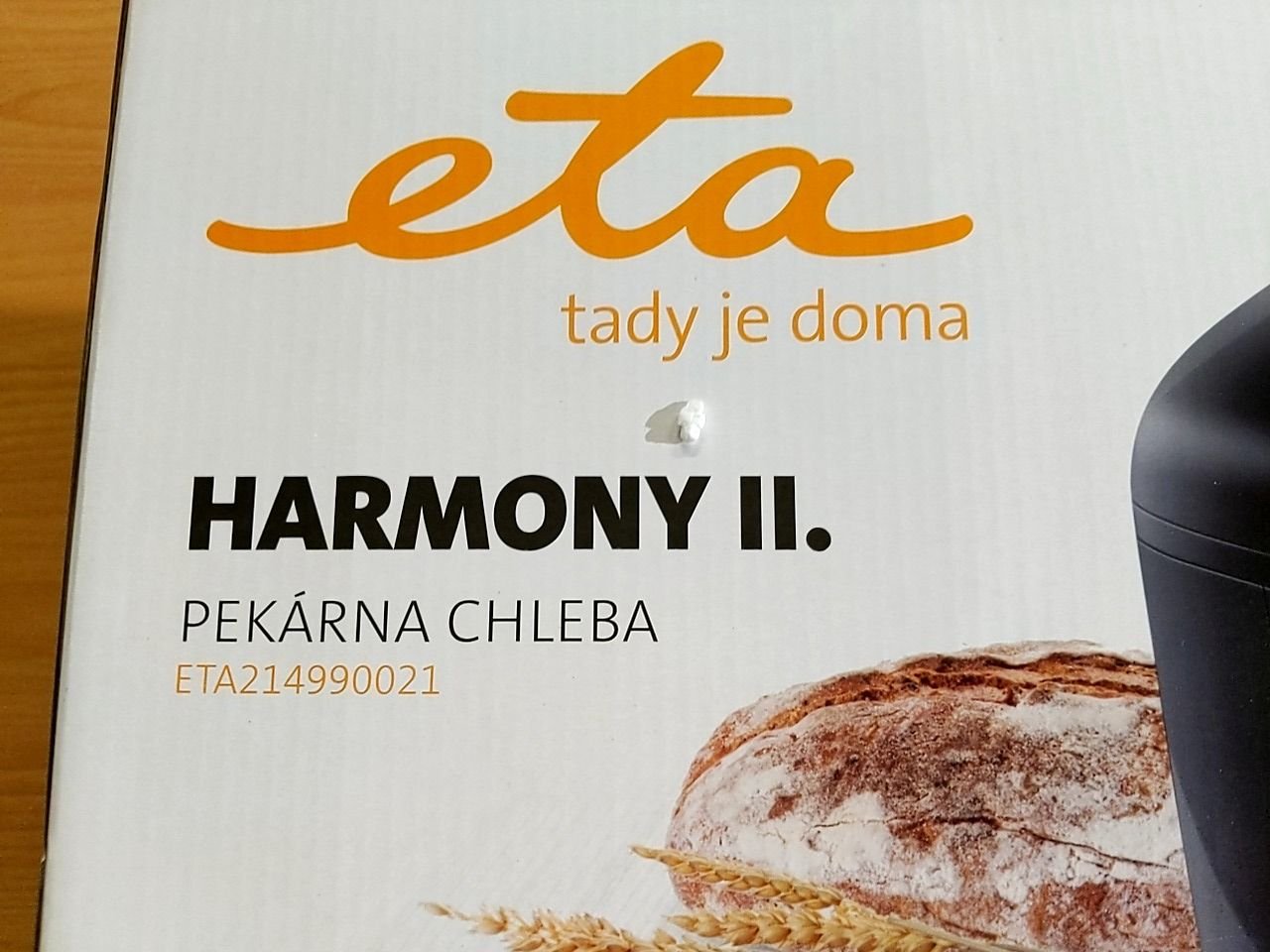 Domácí pekárna s 12ti přednastavenými programy ETA Harmony II black 2149 90021