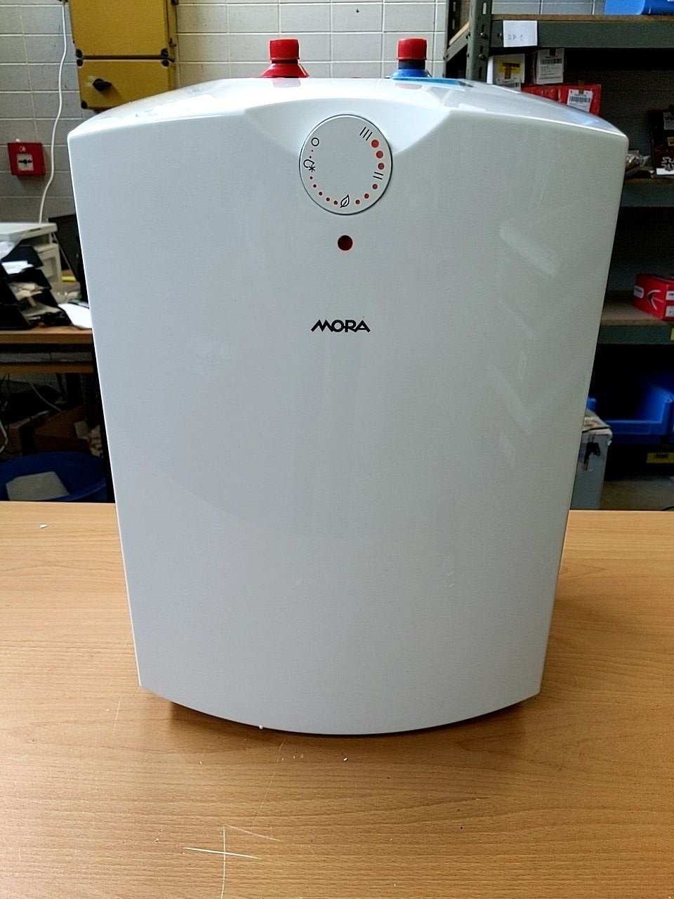 elektrický ohřívač vody MORA TOM 15 P