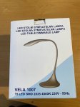 Stolní stmívatelná lampa - červená Argus light Vela 1007